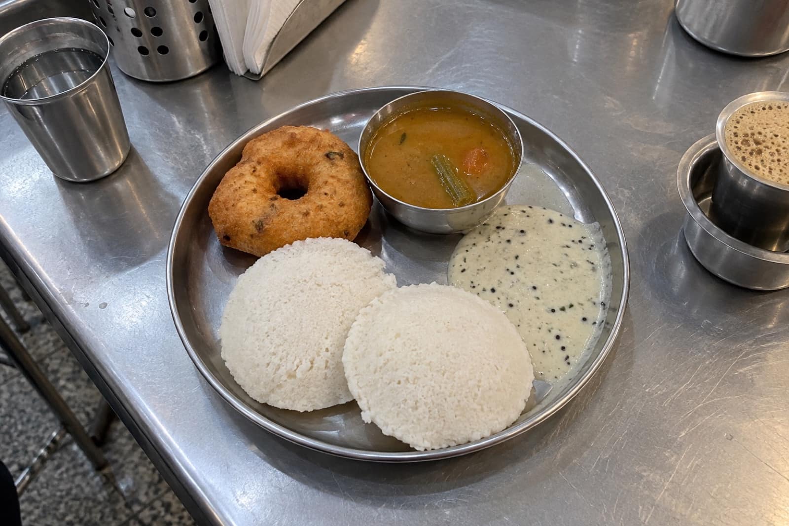 Idli Vada & Coffee