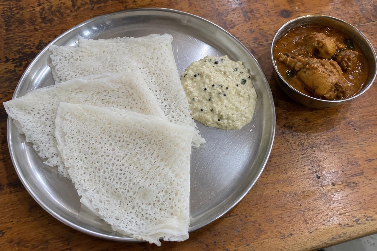 Neer Dosa with Curry