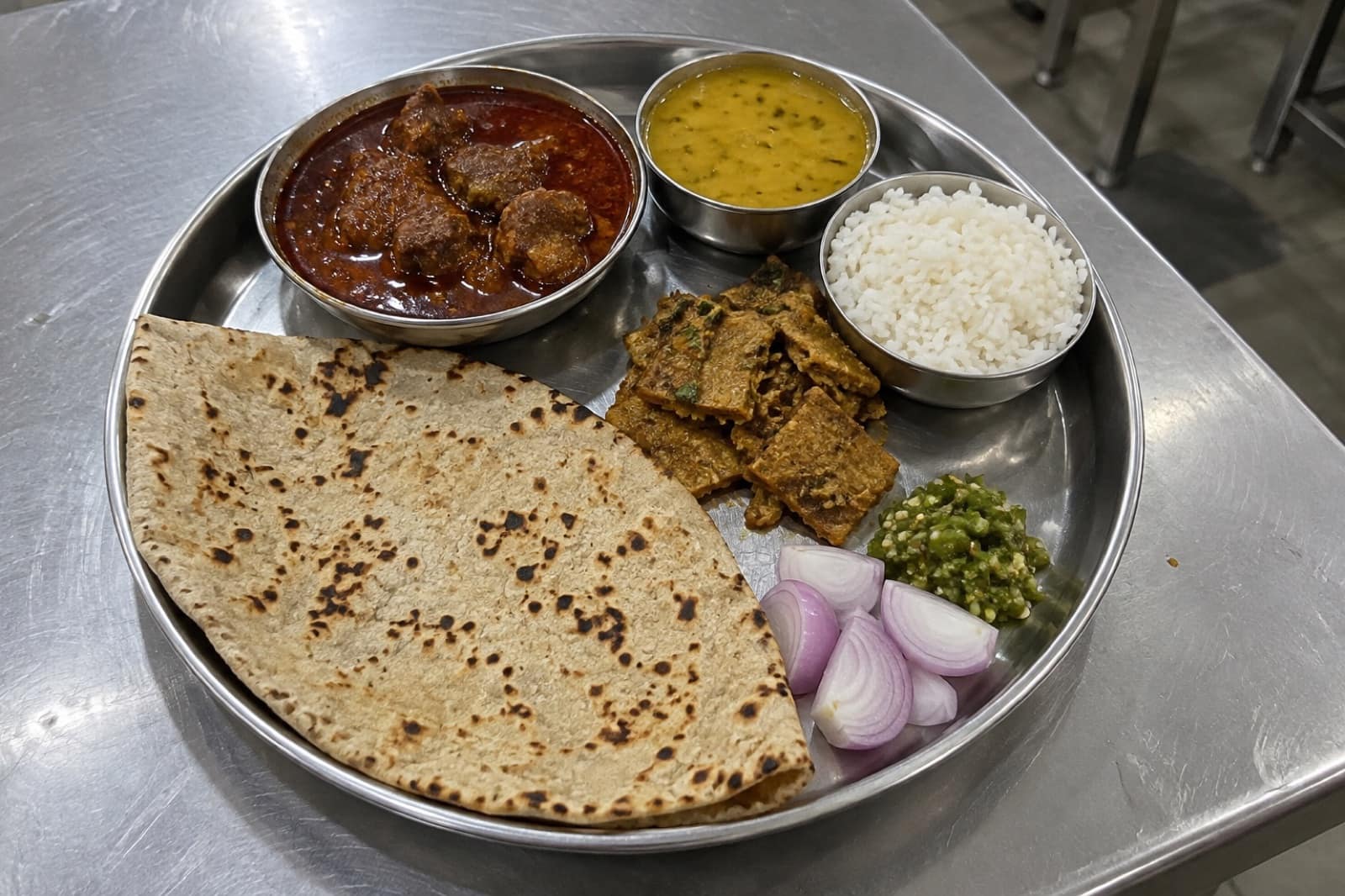 Vidarbha Thali