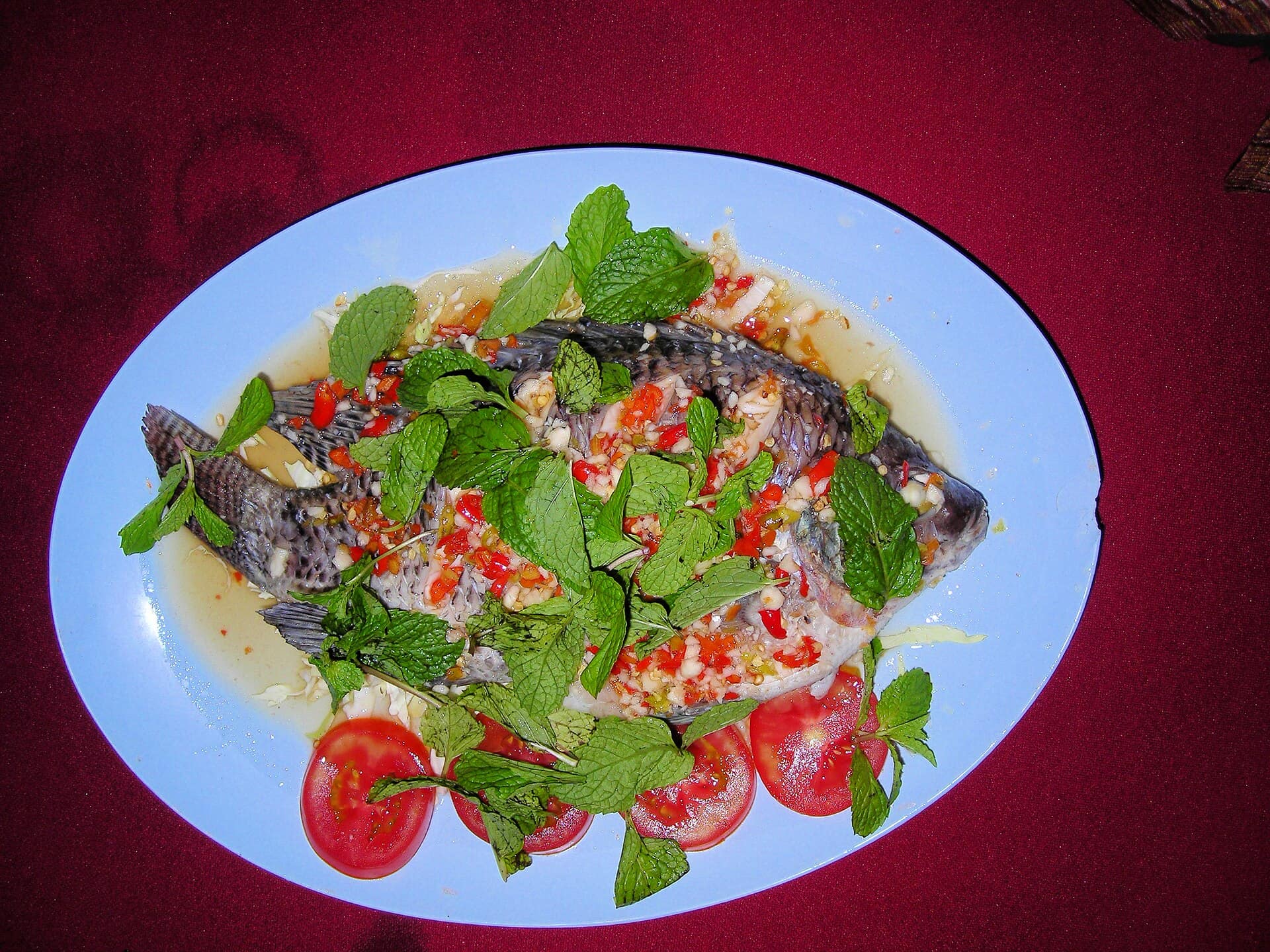 Steamed fish with lime