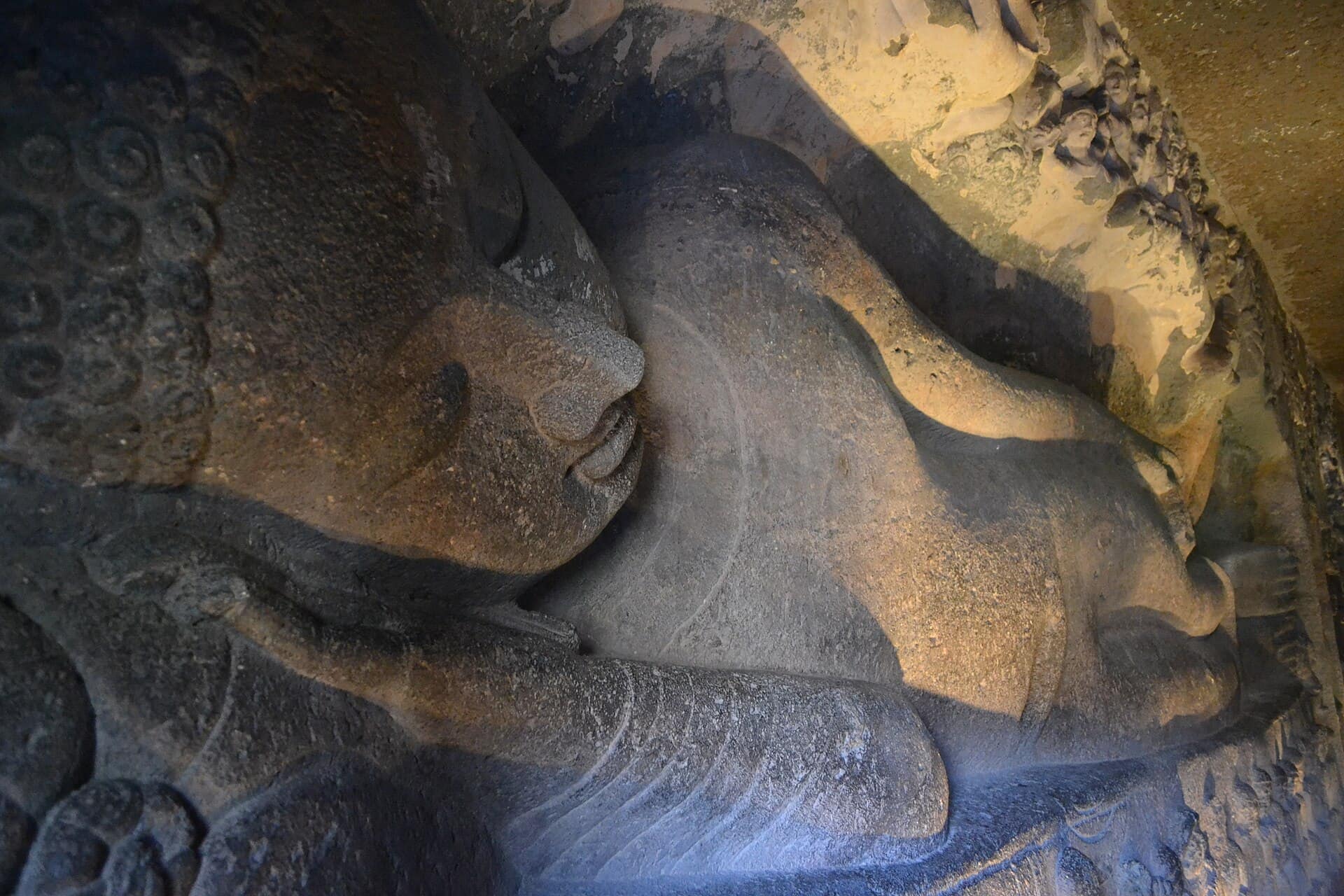 Cave 26 (Reclining Buddha)
