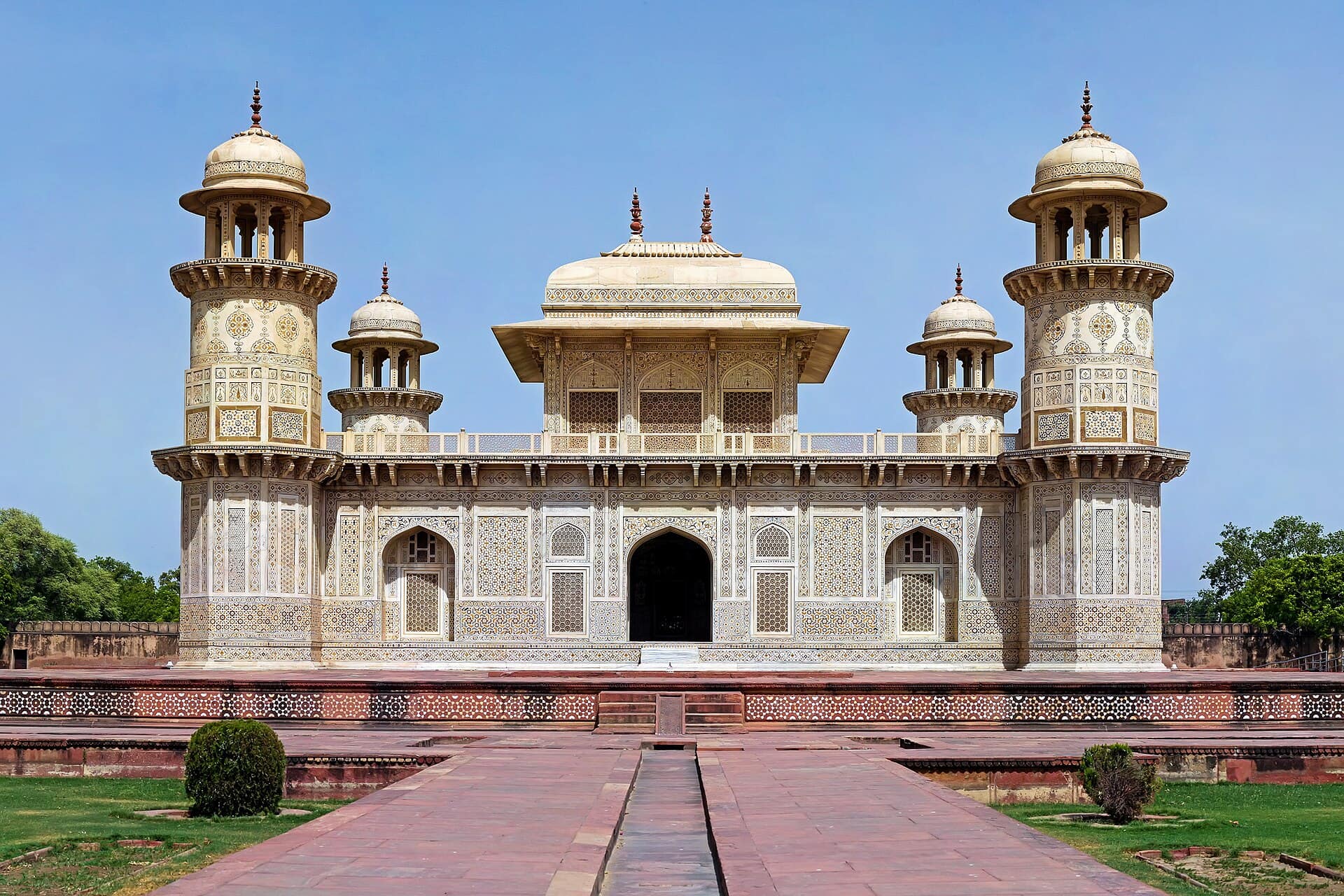 Itimad-ud-Daulah (Baby Taj)