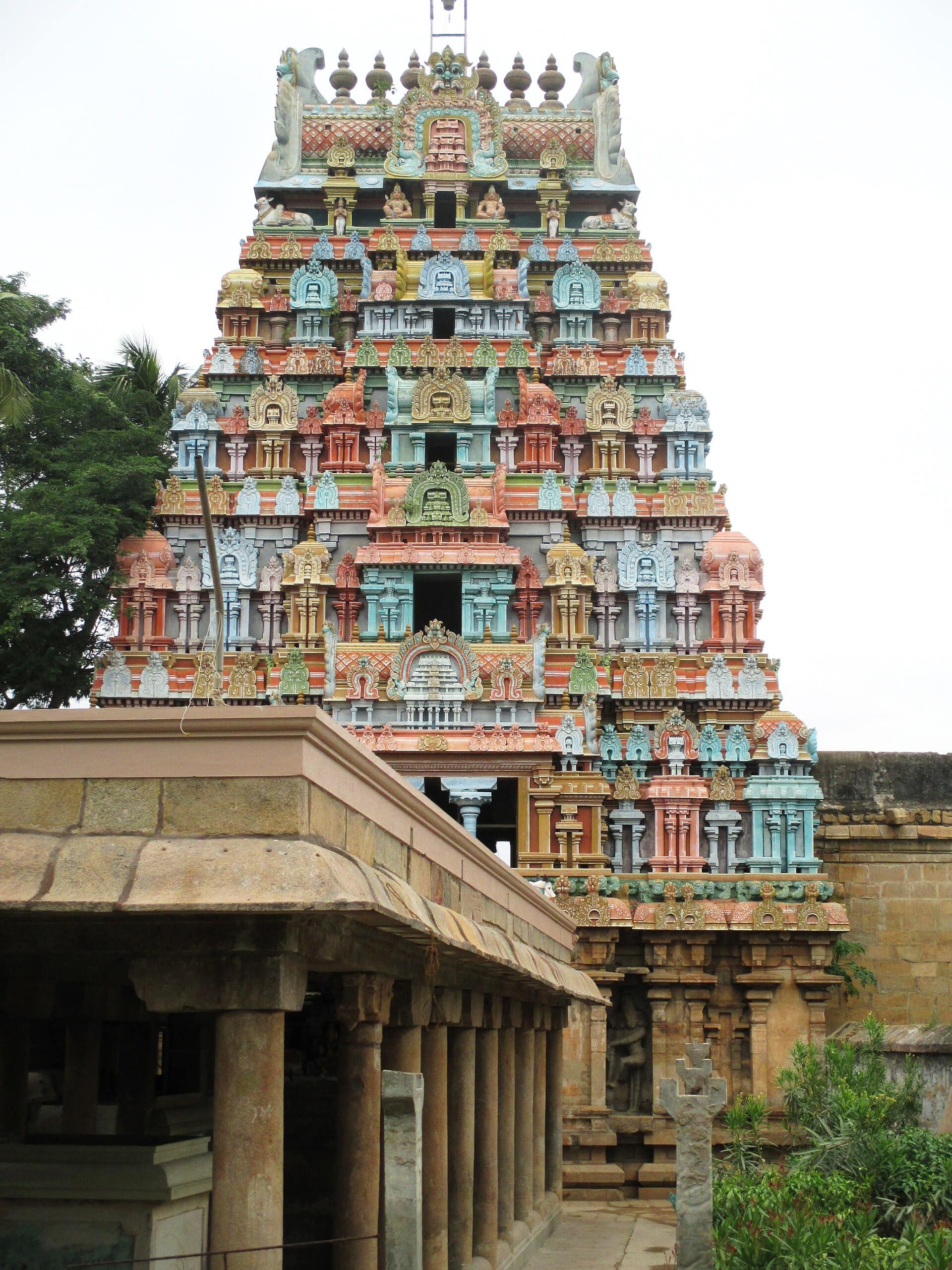 Jambukeswarar Temple (Thiruvanaikaval)