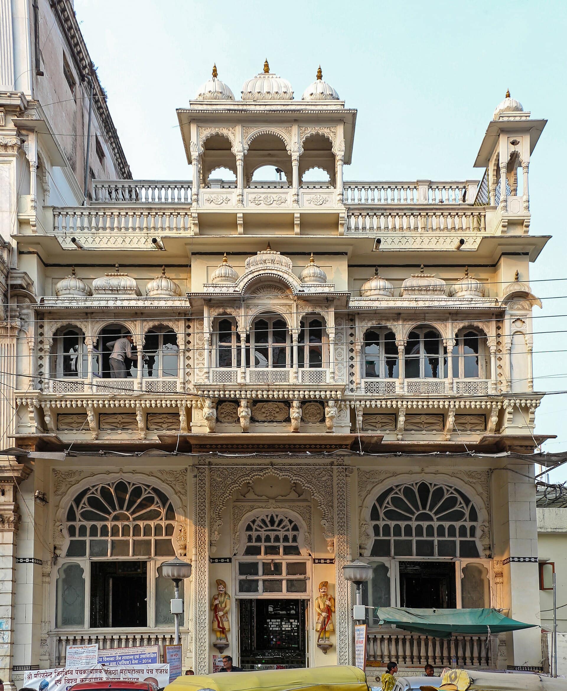 Kanch Mandir (Glass Temple)