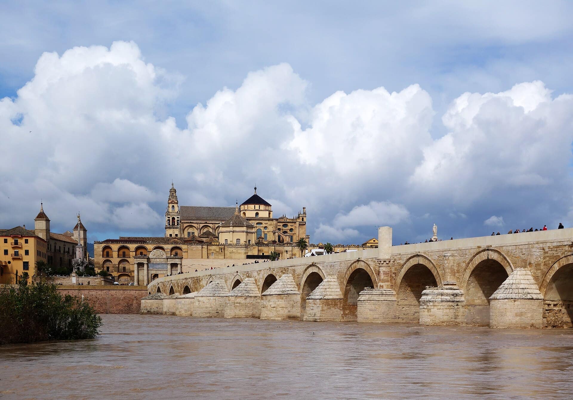 Puente Romano