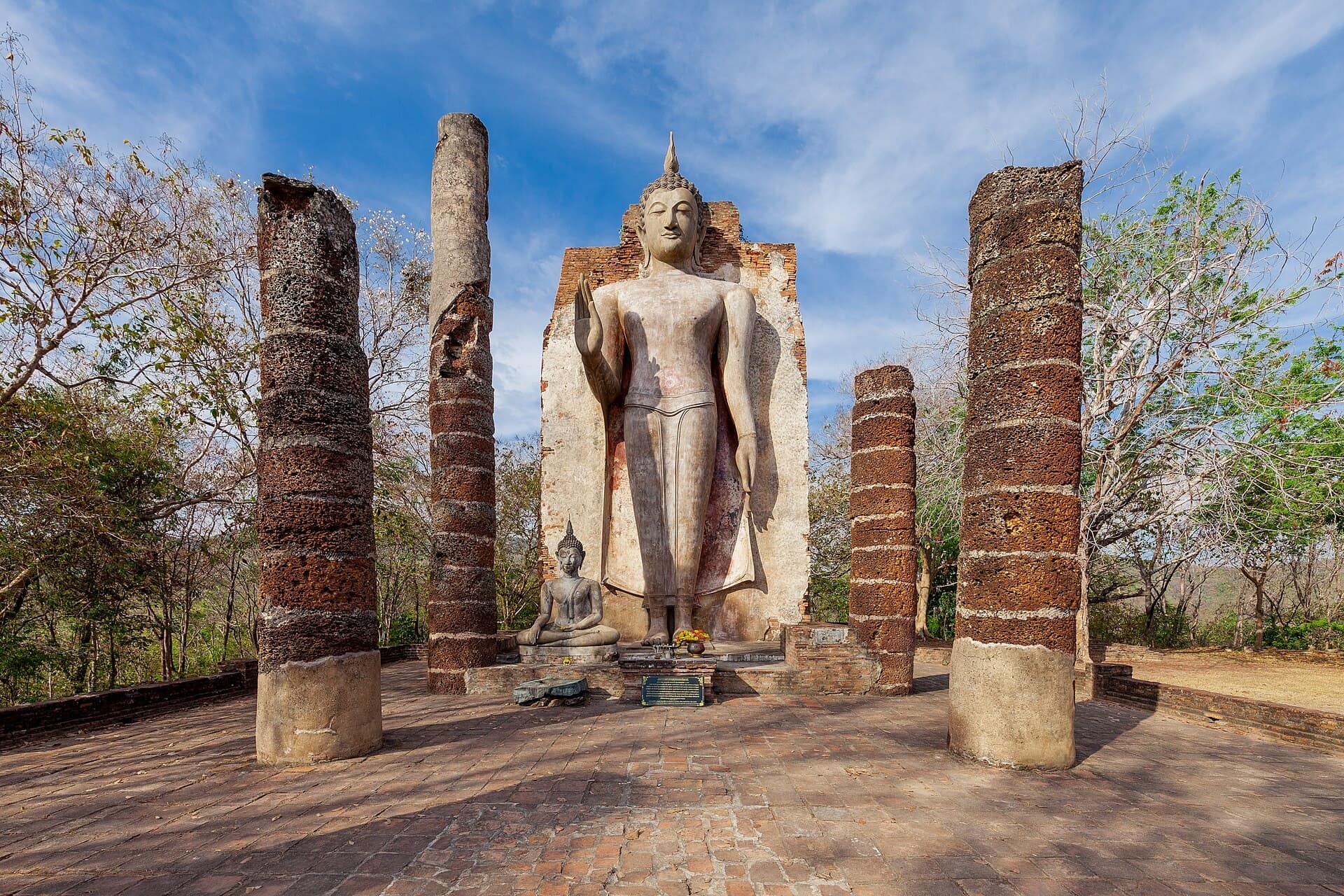 Wat Saphan Hin