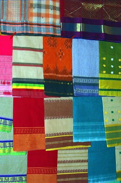 Lal-paar Tant saree