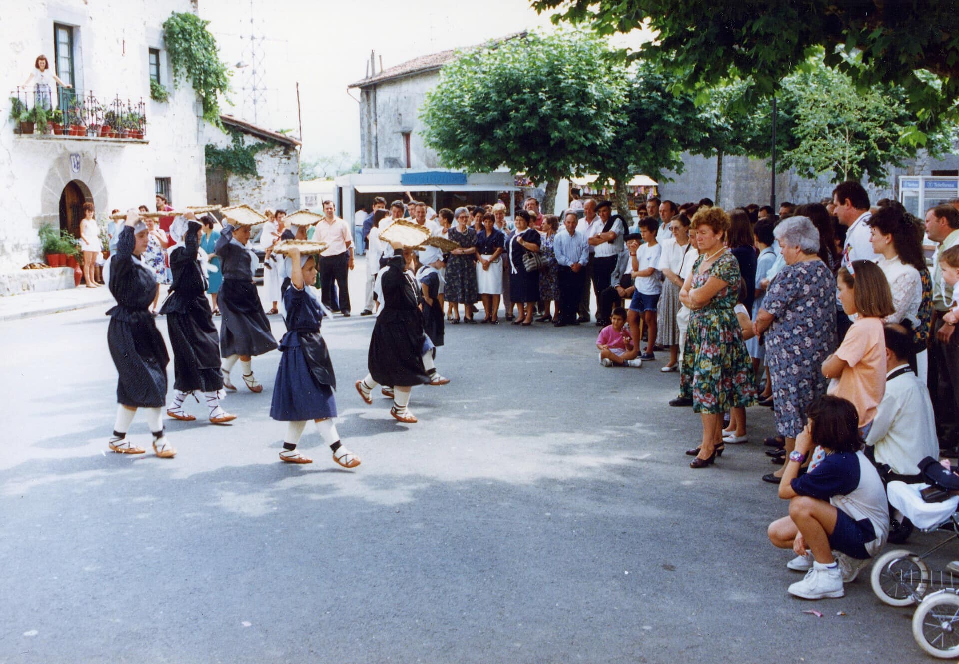 Traje de baserritarra