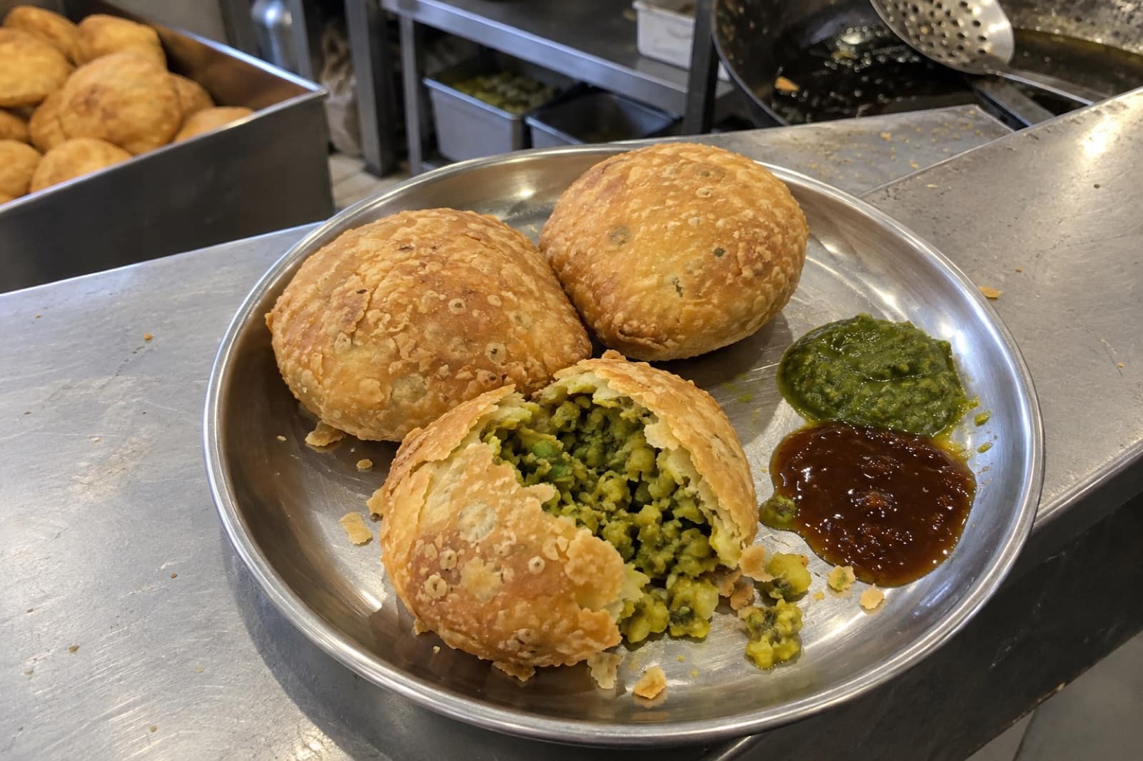 Lilva Kachori