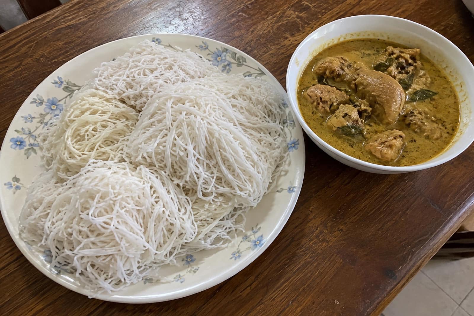 Noolputtu & Curry
