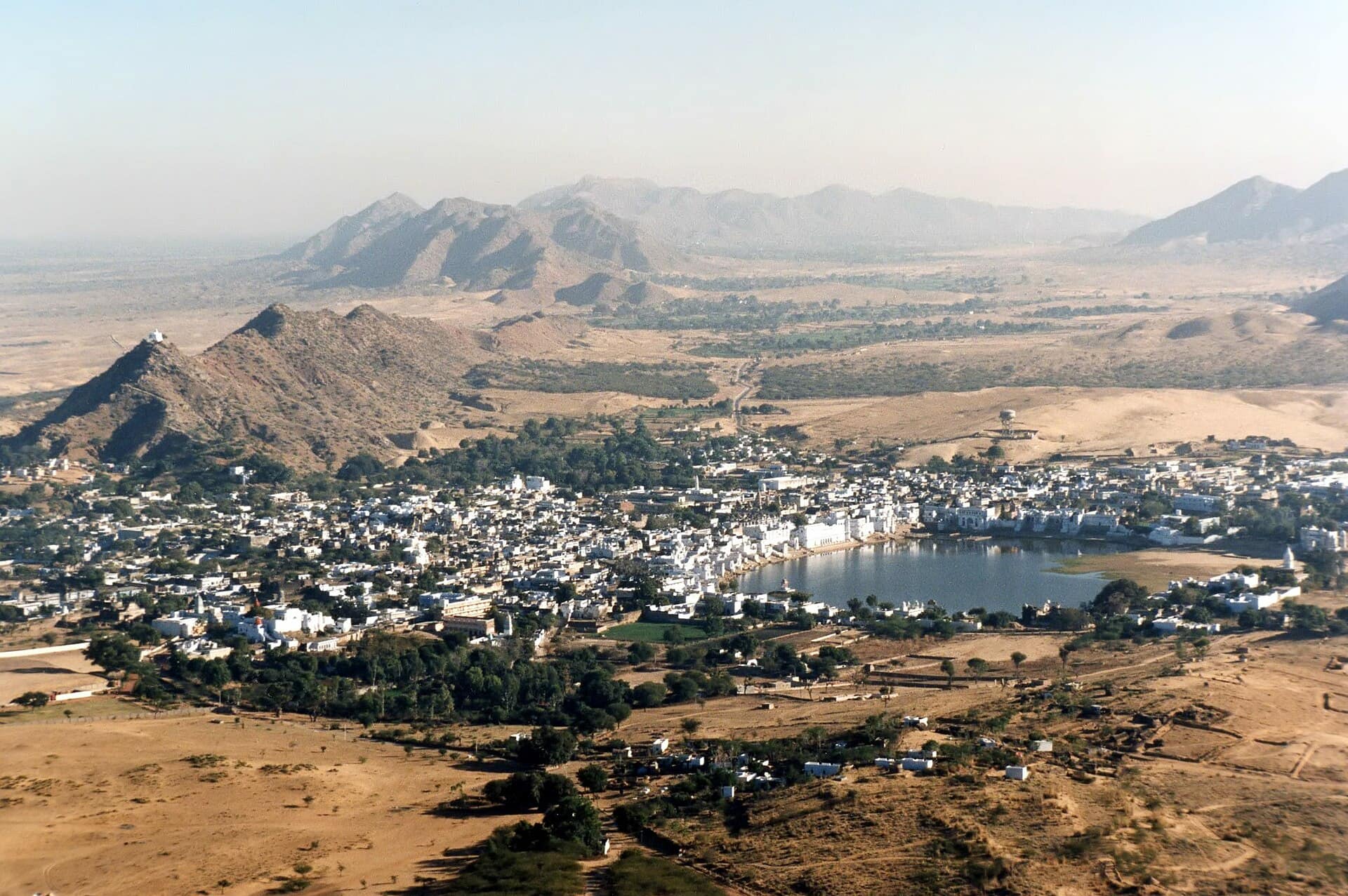 Pushkar, Rajasthan — travel guide cover
