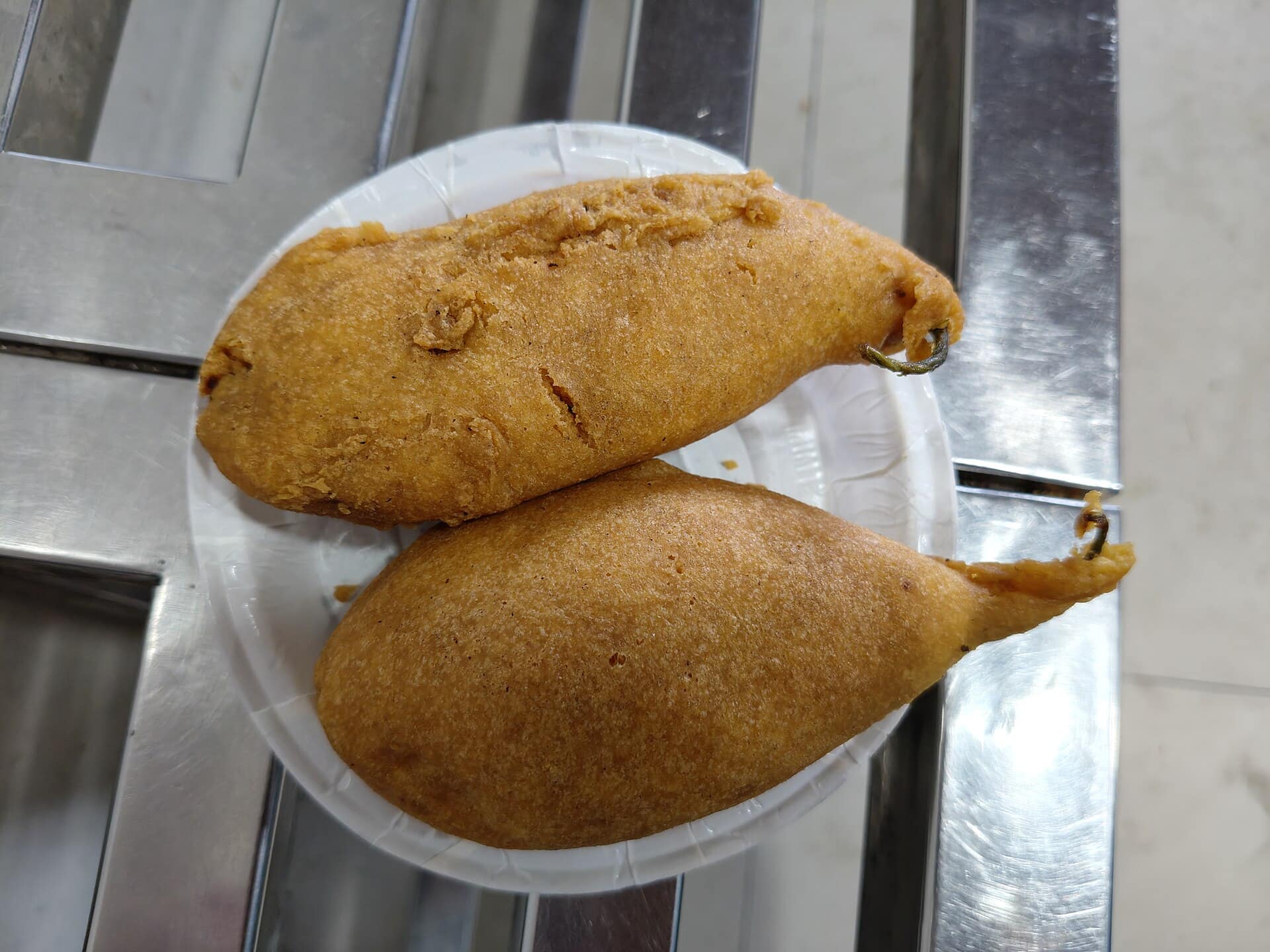 Mirchi Vada
