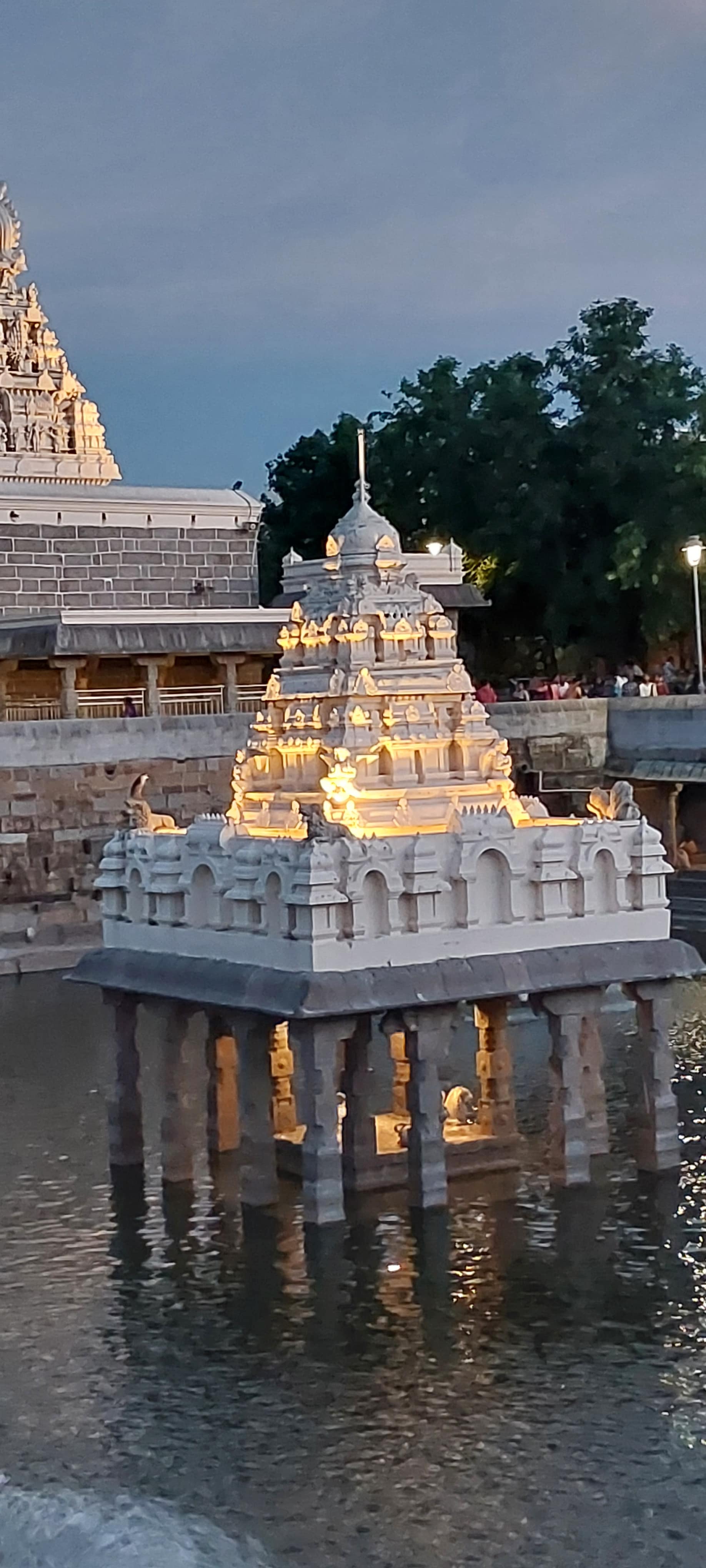 Kamakshi Amman Temple
